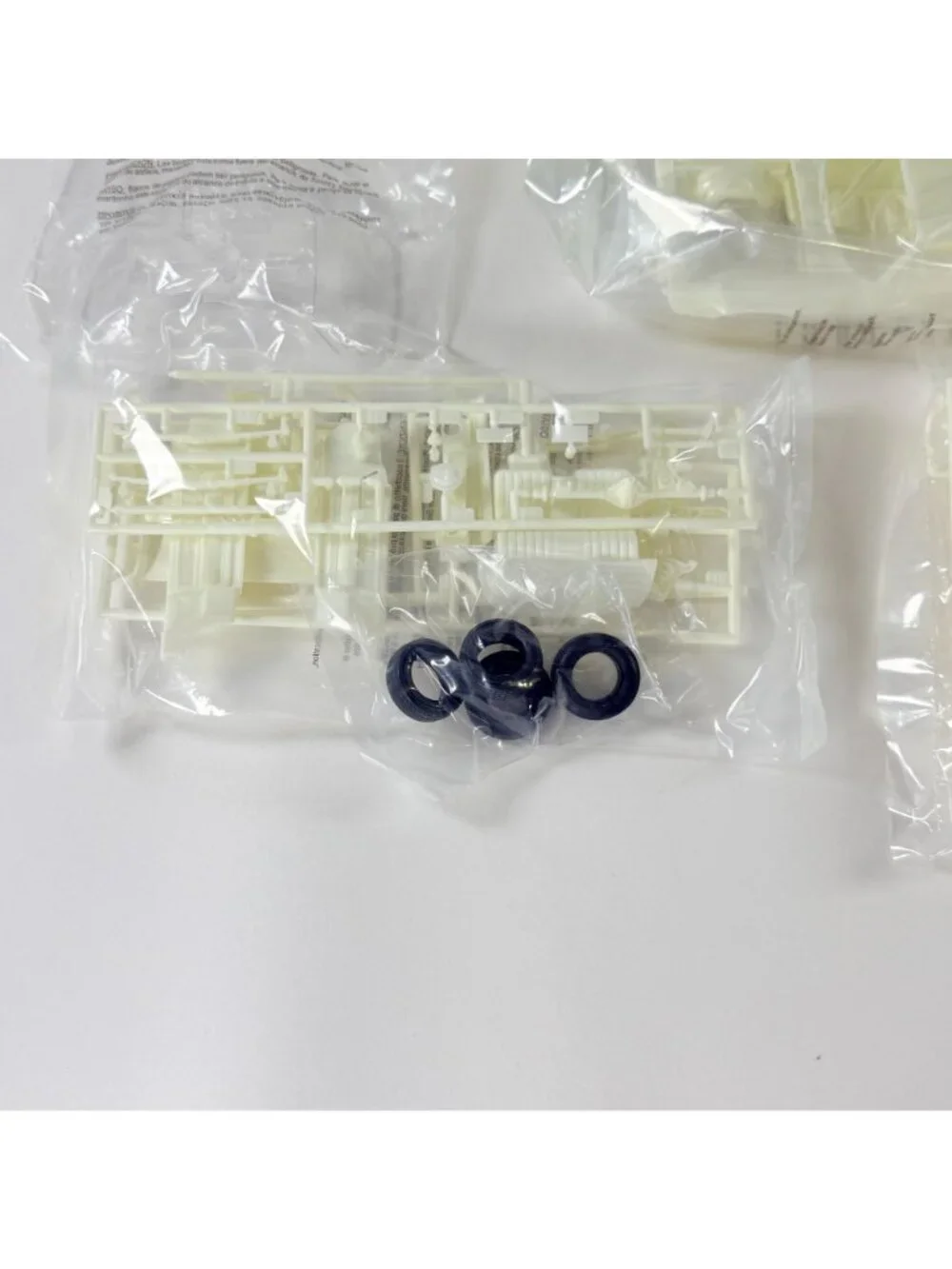 AMT 1970 1/2 Baldwin Motion Camaro 1:25 Model Kit 31252